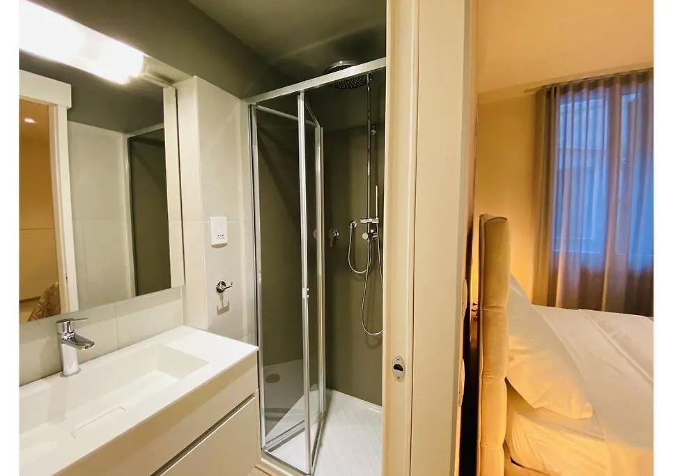 Sweet Time Venice, Luxury San Marco Frezzaria Apt! 0*, البندقية إيطاليا