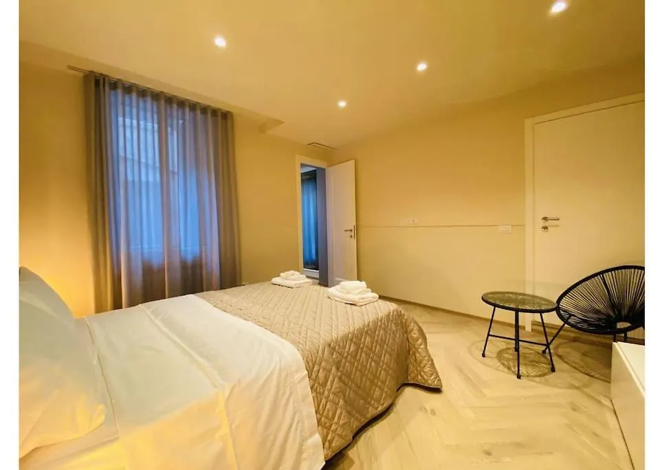 Sweet Time Venice, Luxury San Marco Frezzaria Apt! 0*, البندقية